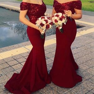 Trumpet/Mermaid off the shoulder sweep train